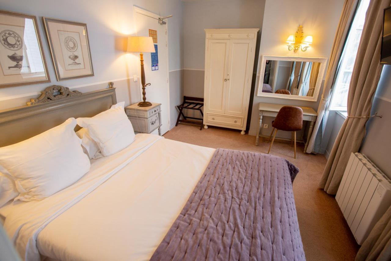 Hotel Traiteur Les Ormes, The Originals Relais บาร์เนอวีย์-แกร์เตอเร ภายนอก รูปภาพ