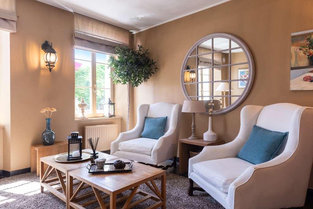 Hotel Traiteur Les Ormes, The Originals Relais บาร์เนอวีย์-แกร์เตอเร ภายนอก รูปภาพ