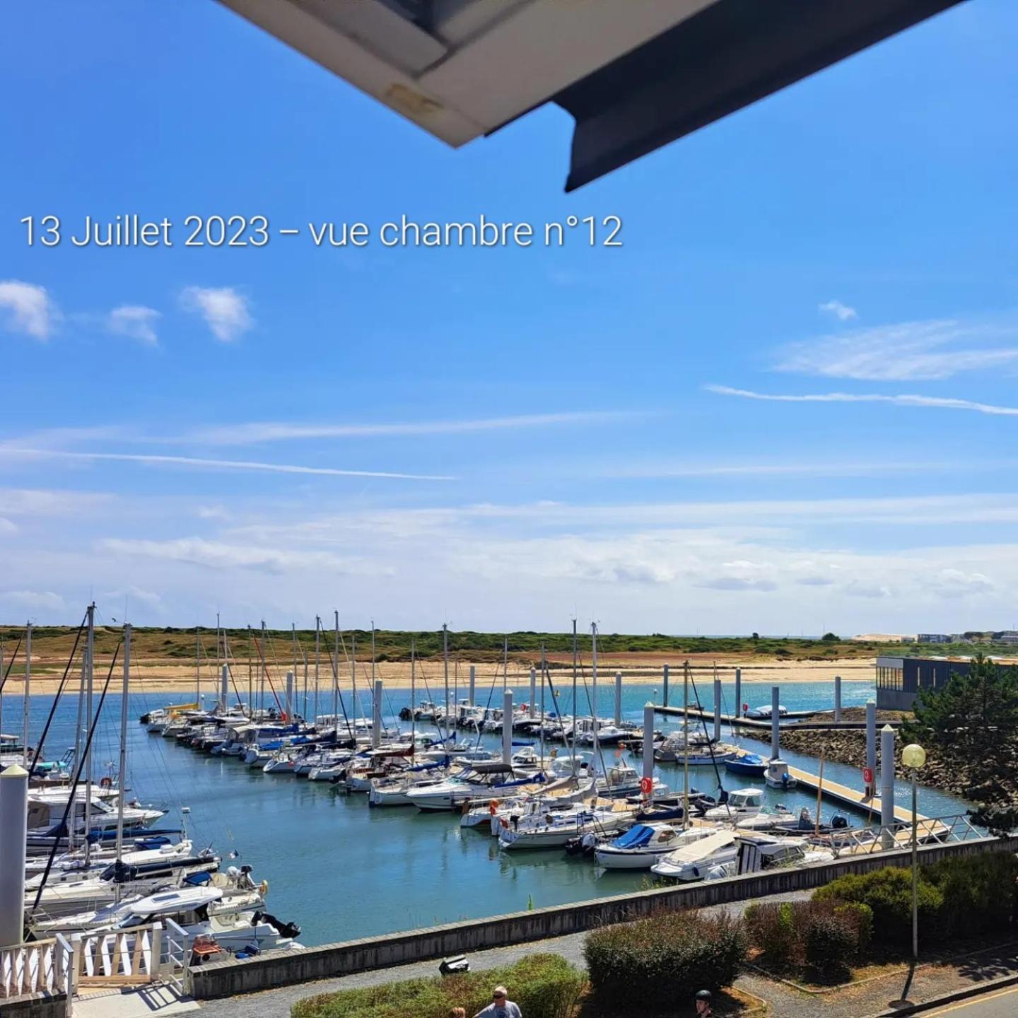 Hotel Traiteur Les Ormes, The Originals Relais บาร์เนอวีย์-แกร์เตอเร ภายนอก รูปภาพ