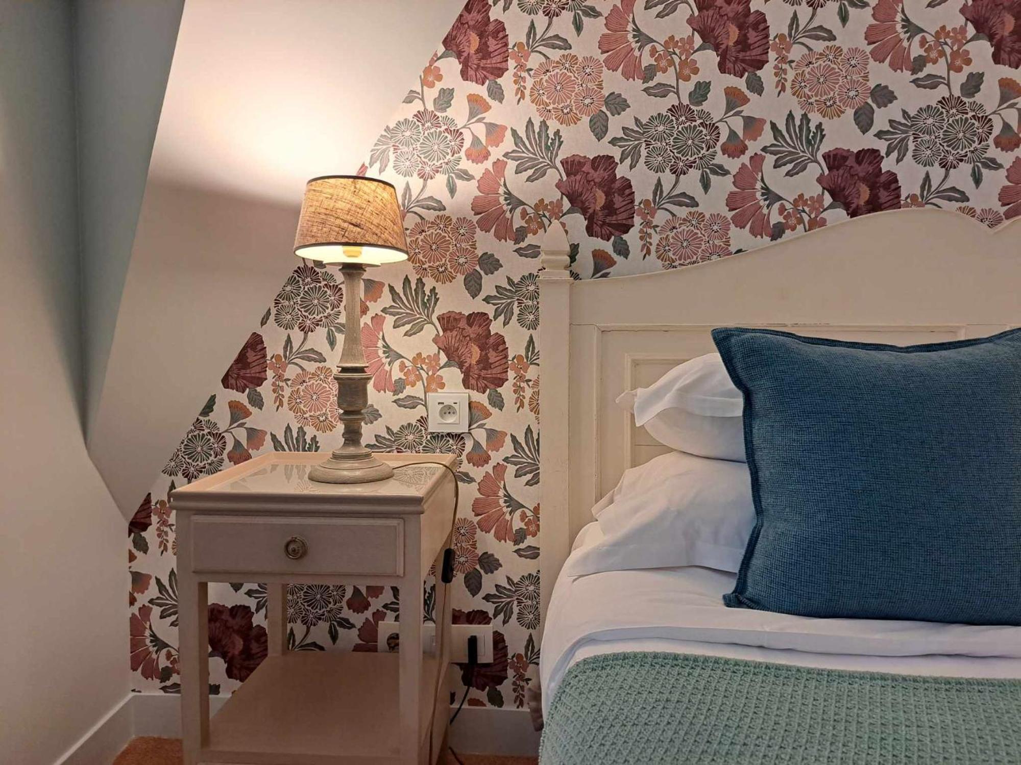 Hotel Traiteur Les Ormes, The Originals Relais บาร์เนอวีย์-แกร์เตอเร ภายนอก รูปภาพ
