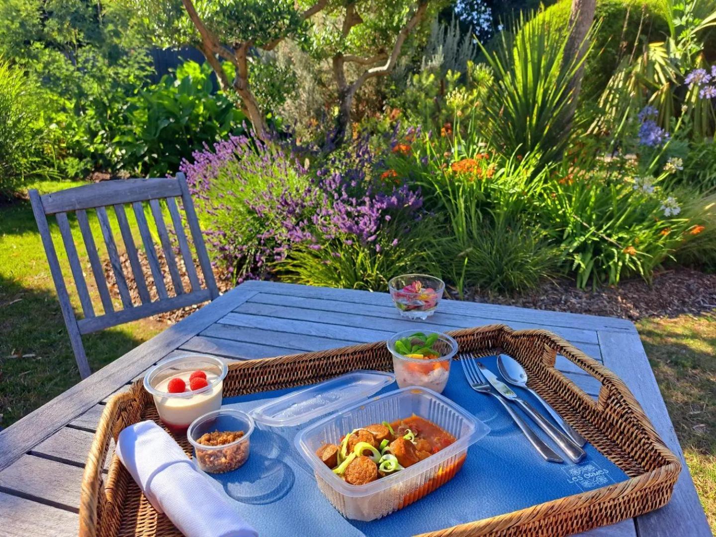 Hotel Traiteur Les Ormes, The Originals Relais บาร์เนอวีย์-แกร์เตอเร ภายนอก รูปภาพ