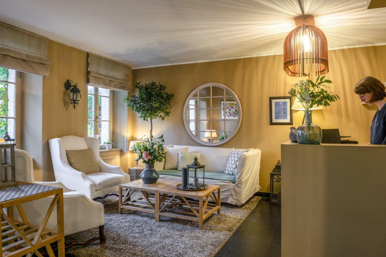 Hotel Traiteur Les Ormes, The Originals Relais บาร์เนอวีย์-แกร์เตอเร ภายนอก รูปภาพ